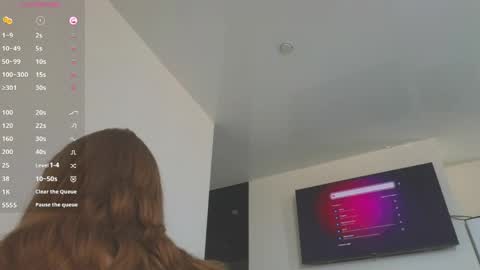 kaylee_ee online show from April 14, 2026, 10:10 am