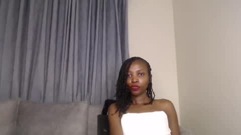 Kaylee online show from May 15, 2026, 2:40 am