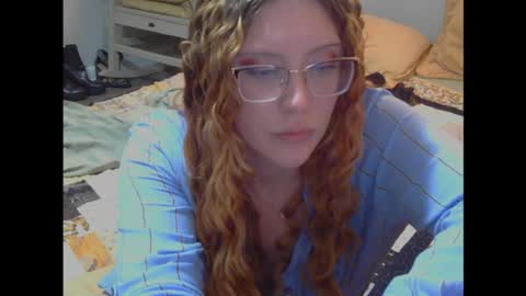 Snapshot of kayleekakesnslim chatting on July 17, 2026, 9:19 pm kaylee kakes online show from July 17, 2026, 9:19 pm