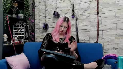 Snapshot of kaziaswart chatting on February 11, 2025, 12:28 am Miss Kazia online show from February 11, 2025, 12:28 am