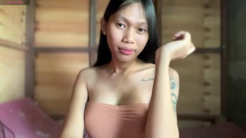 Snapshot of kc_slutmoree chatting on April 13, 2026, 3:23 am Its me Cora online show from April 13, 2026, 3:23 am