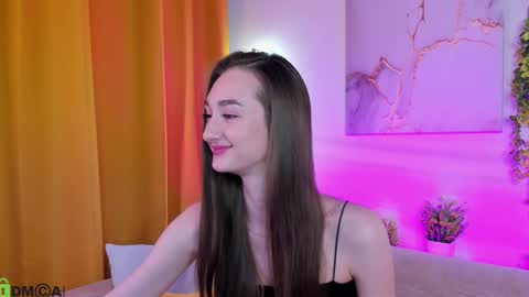 Kelly GMT 2 Su We Th Fr Sa   0300AM-09-00AM   online show from November 26, 2025, 1:28 am