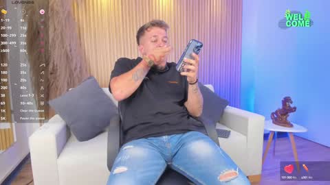 Snapshot of keane_lee chatting on January 22, 2025, 7:45 pm Keane online show from January 22, 2025, 7:45 pm