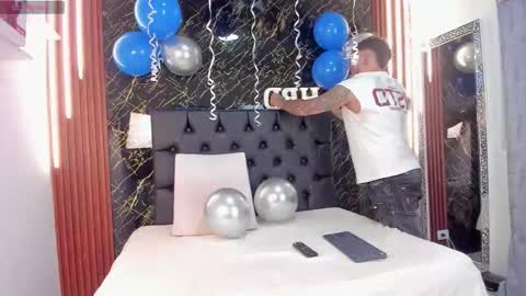 Snapshot of keane_lee chatting on October 7, 2025, 12:02 pm Keane online show from October 7, 2025, 12:02 pm