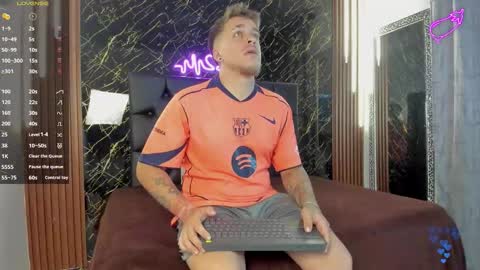 Snapshot of keane_lee chatting on November 25, 2025, 12:38 pm Keane online show from November 25, 2025, 12:38 pm