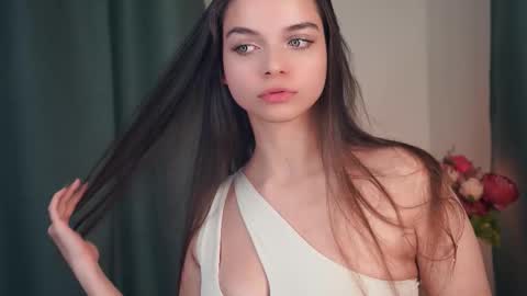 Snapshot of keenakosbab chatting on February 24, 2026, 11:25 pm Lulu online show from February 24, 2026, 11:25 pm