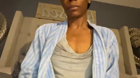 Snapshot of keephimcum69me chatting on October 8, 2025, 8:23 am Keephimcum69me online show from October 8, 2025, 8:23 am