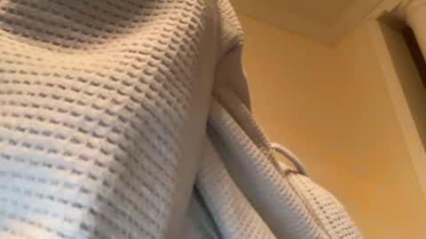 Keephimcum69me online show from December 19, 2025, 9:49 am