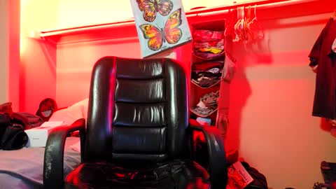 Dexter online show from January 13, 2026, 8:03 pm