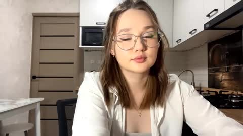 Snapshot of keeshatenn chatting on March 2, 2026, 10:11 am Velma online show from March 2, 2026, 10:11 am