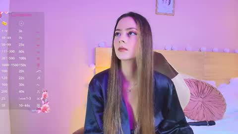 Keidance online show from October 4, 2025, 8:40 pm