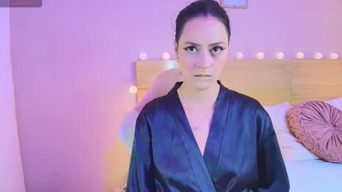 Keidance online show from November 2, 2025, 8:44 pm