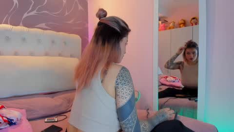 Snapshot of keilalovjack chatting on January 20, 2025, 1:00 pm Keila online show from January 20, 2025, 1:00 pm