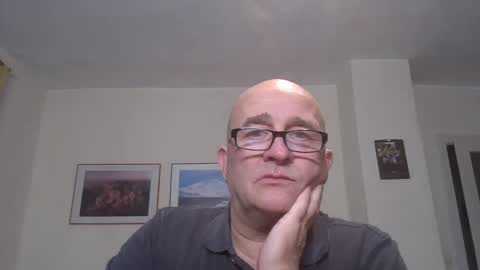 keilie1 online show from December 19, 2025, 10:06 pm