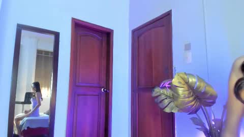 Keimy Wilde online show from December 16, 2025, 6:02 pm