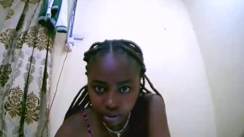 keisha759446 online show from October 23, 2025, 5:40 am