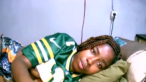 keisha759446 online show from March 1, 2026, 8:49 am