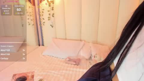 keisy Girl  online show from May 29, 2026, 4:43 am