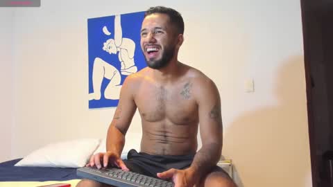 keith_lawrence_ online show from November 12, 2025, 6:52 pm