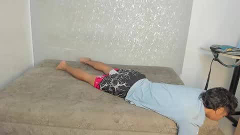 Snapshot of keity_sex20 chatting on April 14, 2026, 2:50 am VALENTINA-18 NIKOLAI-19 -SEBAS-19 online show from April 14, 2026, 2:50 am