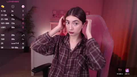 Rina online show from September 20, 2025, 7:42 am