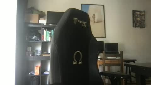 Snapshot of kelkun2828 chatting on December 7, 2024, 9:00 pm kelkun2828 online show from December 7, 2024, 9:00 pm