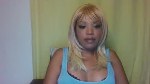 Snapshot of kelliecapri chatting on February 18, 2026, 4:41 am Kellie online show from February 18, 2026, 4:41 am