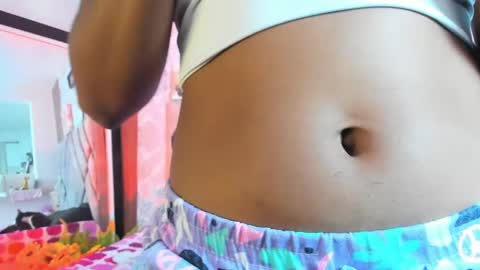 kelly__thomson online show from September 10, 2025, 7:41 am