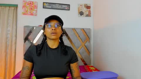 kelly__thomson online show from January 18, 2026, 11:08 pm