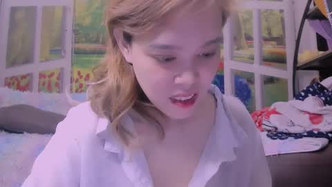 Snapshot of kelly_baby2005 chatting on February 3, 2026, 2:53 am Kelly online show from February 3, 2026, 2:53 am