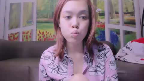 Snapshot of kelly_baby2005 chatting on February 28, 2026, 3:29 am Kelly online show from February 28, 2026, 3:29 am