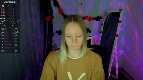 Kelly online show from October 29, 2025, 1:24 pm