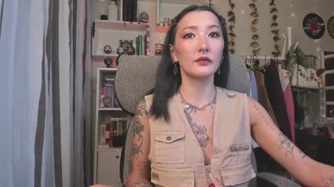 Leia online show from October 5, 2025, 6:12 am