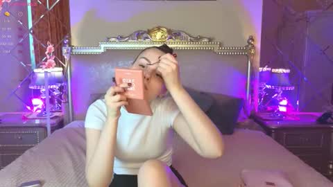 Snapshot of kellycartie chatting on October 9, 2025, 12:03 pm Im Kelly online show from October 9, 2025, 12:03 pm