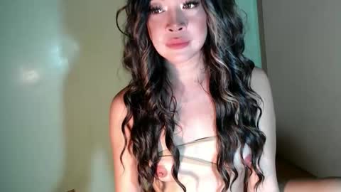 Snapshot of kellyclarksonx chatting on October 6, 2025, 7:06 am its me KELLY online show from October 6, 2025, 7:06 am