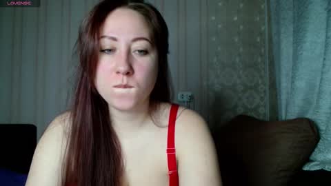 Snapshot of kellycrystall chatting on January 3, 2025, 1:27 am kellycrystall online show from January 3, 2025, 1:27 am