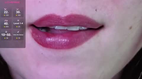 kellycrystall online show from October 18, 2025, 6:16 am