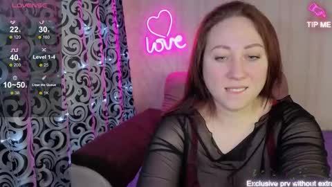 kellycrystall online show from February 27, 2026, 8:14 am