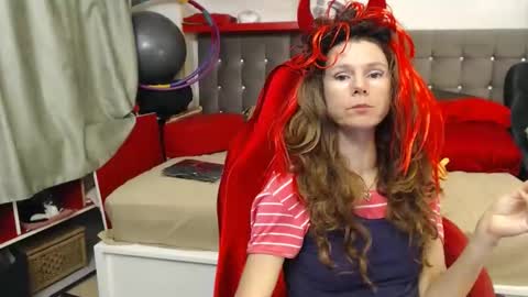 kelly online show from October 30, 2025, 9:59 pm