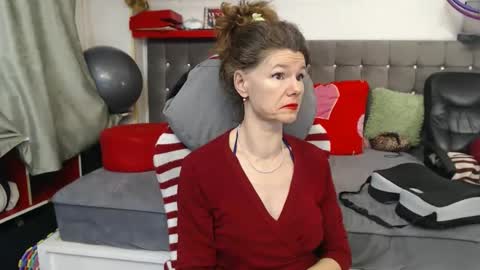 Snapshot of kellynumber chatting on February 10, 2026, 6:56 pm kelly online show from February 10, 2026, 6:56 pm