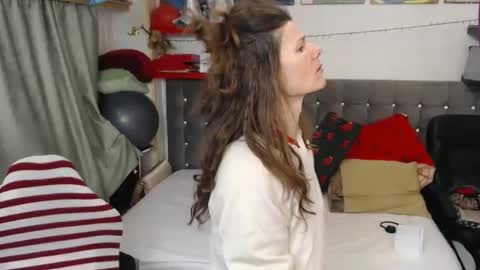 Snapshot of kellynumber chatting on February 21, 2026, 6:42 pm kelly online show from February 21, 2026, 6:42 pm