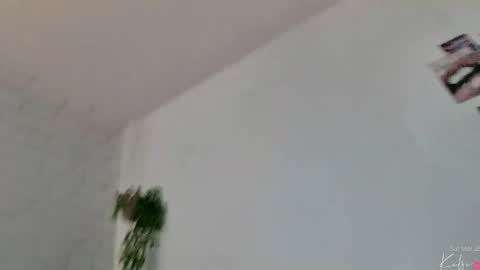 Kelsi  online show from March 29, 2026, 5:18 am