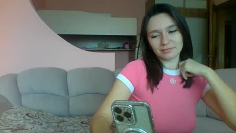 KelsiVixen online show from September 28, 2025, 7:25 am