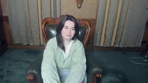 Lina online show from May 16, 2026, 9:24 pm