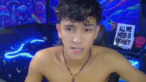 Snapshot of ken_bigcockxx chatting on July 23, 2026, 9:18 am Ken online show from July 23, 2026, 9:18 am