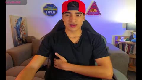 Snapshot of ken_blaker chatting on March 24, 2026, 12:26 am ken_blaker online show from March 24, 2026, 12:26 am