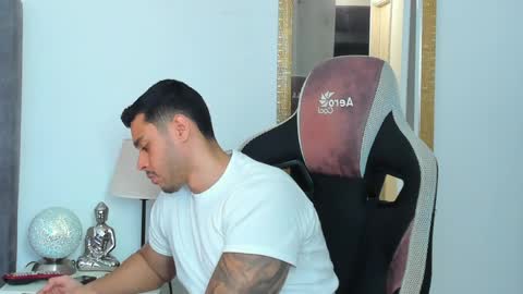 ken_mailik online show from April 2, 2026, 12:41 am