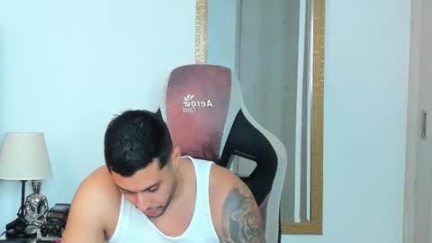 ken_mailik online show from June 14, 2026, 3:41 am