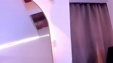 Julian Rivera   online show from April 3, 2026, 1:31 pm