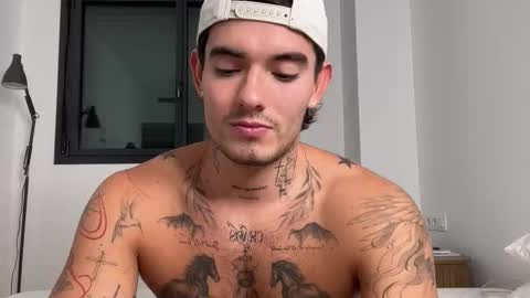 Snapshot of kenboyea_ chatting on October 16, 2025, 3:57 pm luis carlos esteban online show from October 16, 2025, 3:57 pm